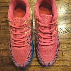 *SOLD* Women sneakers